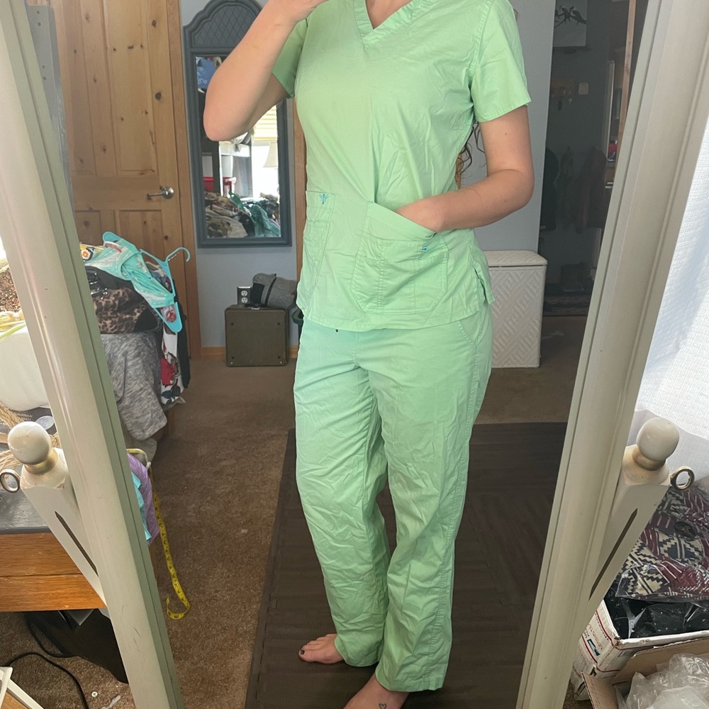 Med Couture E-Z Flex Green Scrub Pants